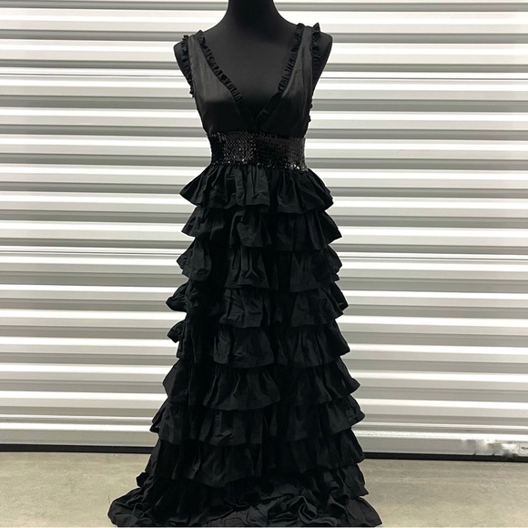 MANOUSH Tiered Ruffle Deep V neck Dress Black Size 8 floor length - Picture 1 of 12